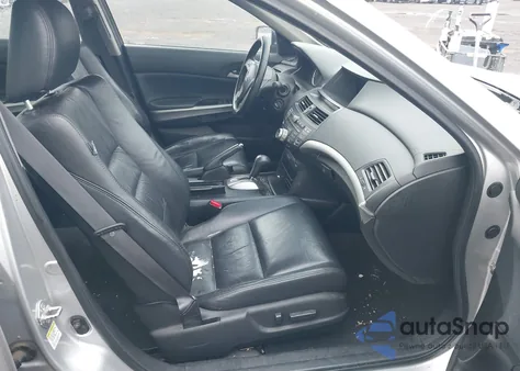 2008 Honda Accord 3.5 Ex-L from USA, damaged, VIN 1HGCP368X8A080308